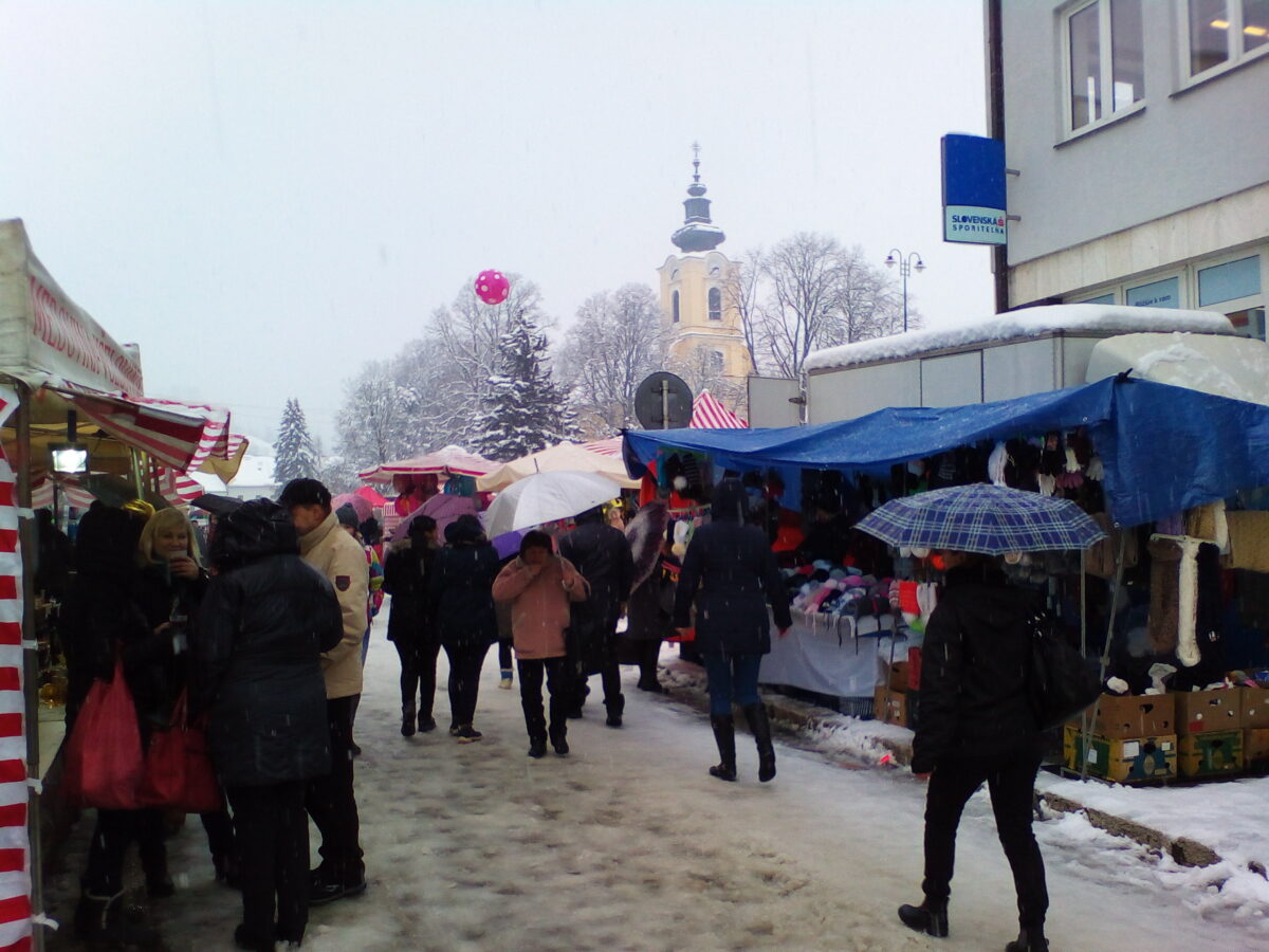 Slowakei: Ondrejsky jarmok / Jahrmarkt in Brezno