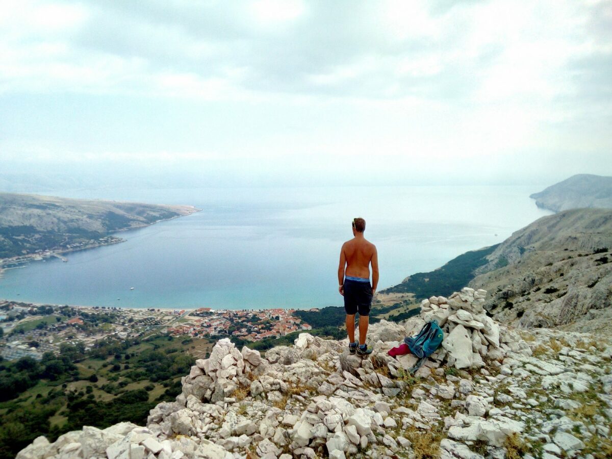 Kroatien: Baška – Berge und Meer